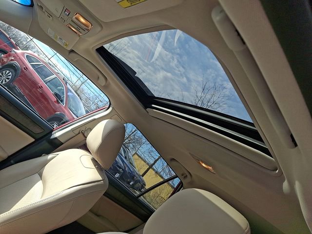 Used 2018 Subaru Outback 2.5i Limited image 15