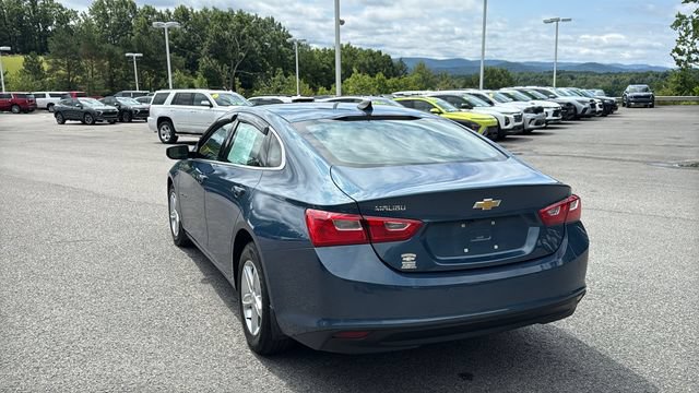 Used 2025 Chevrolet Malibu LS FWD image 9