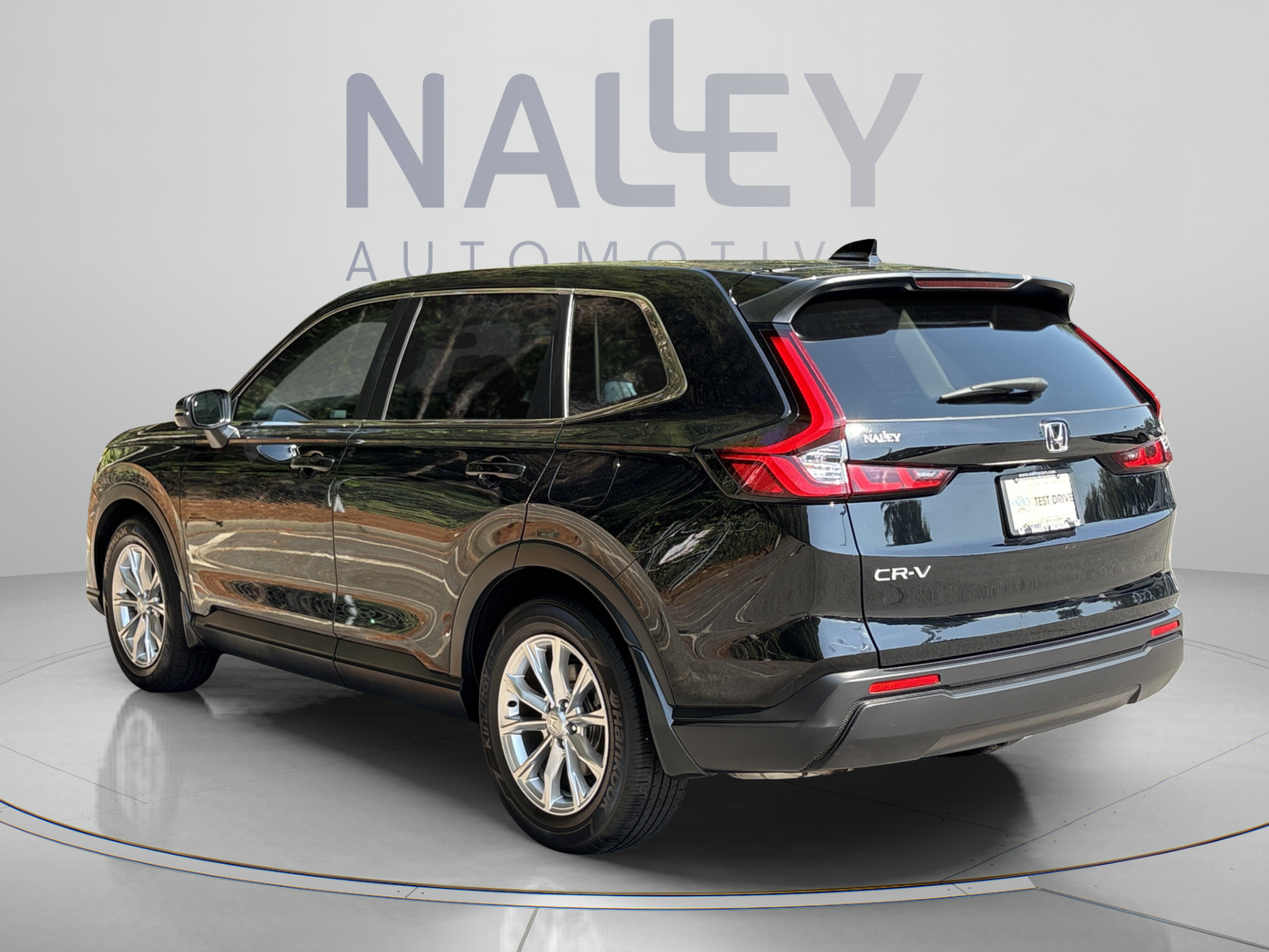Used 2024 Honda CR-V EX image 3