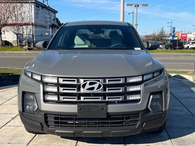 Certified 2025 Hyundai Santa Cruz SE image 4