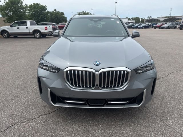 Used 2025 BMW X5 xDrive50e w/ Climate Comfort Package AWD/4WD image 8