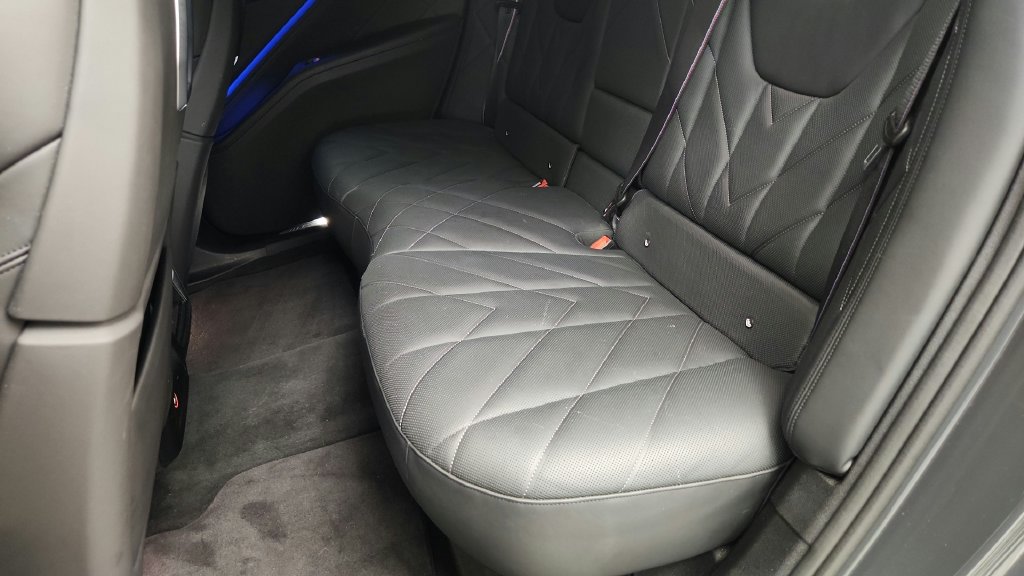Used 2023 BMW XM AWD/4WD image 43