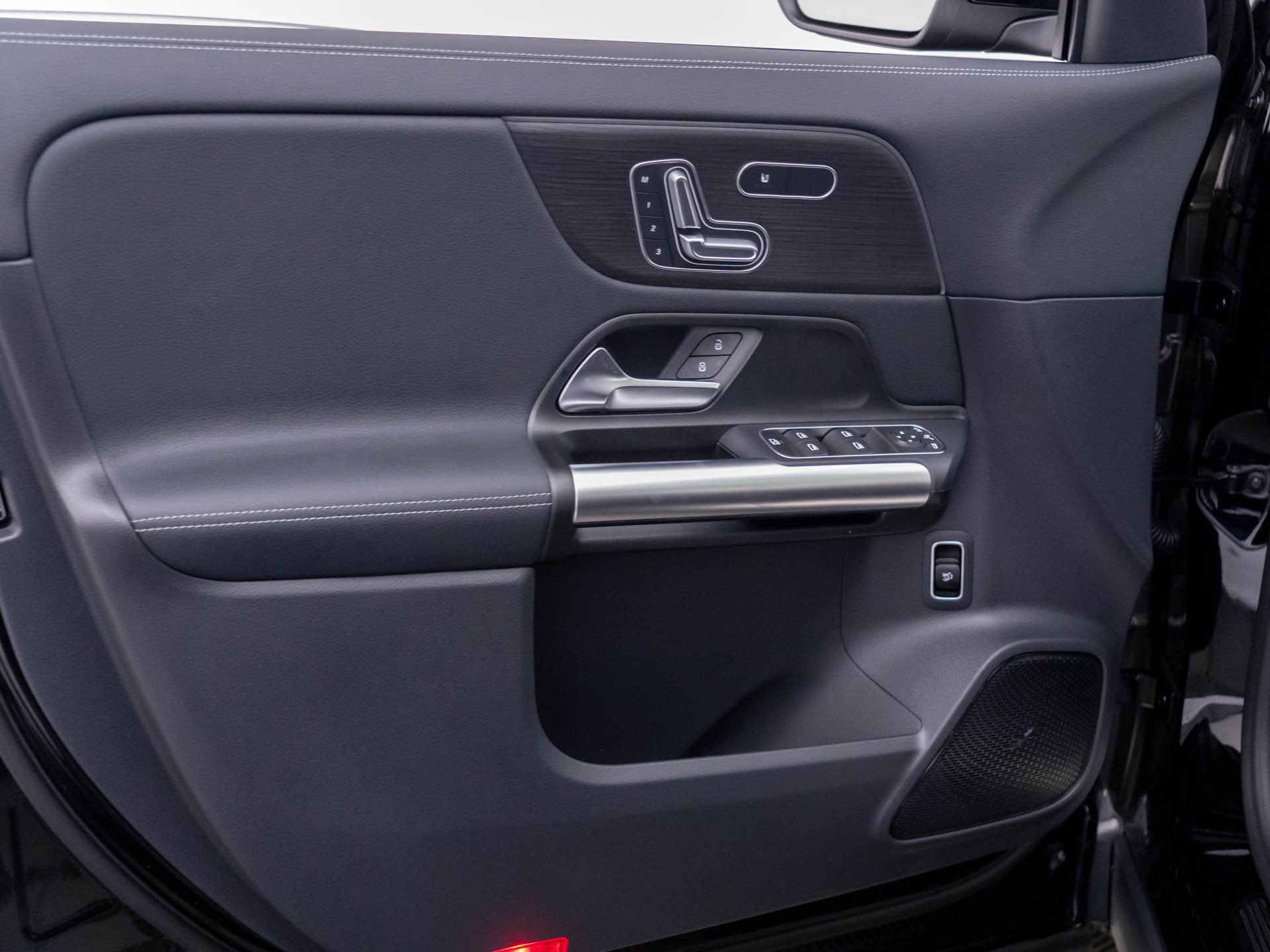 New 2026 Mercedes-Benz GLA 250 4MATIC image 14