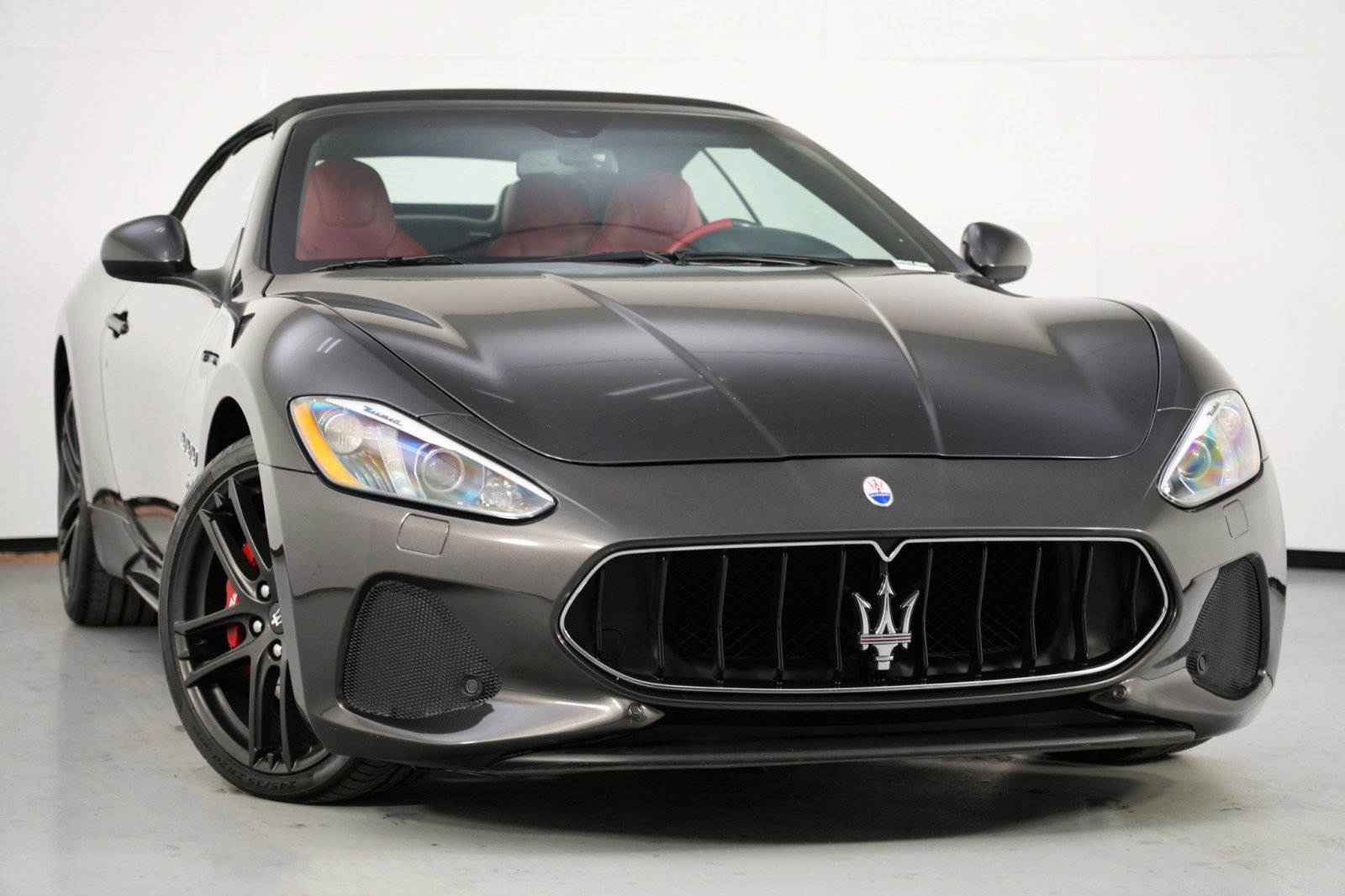 Used 2018 Maserati GranTurismo Sport image 4