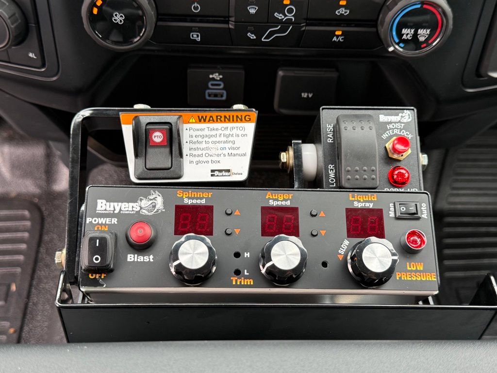 New 2026 Ford F550 4x4 Regular Cab Super Duty image 15
