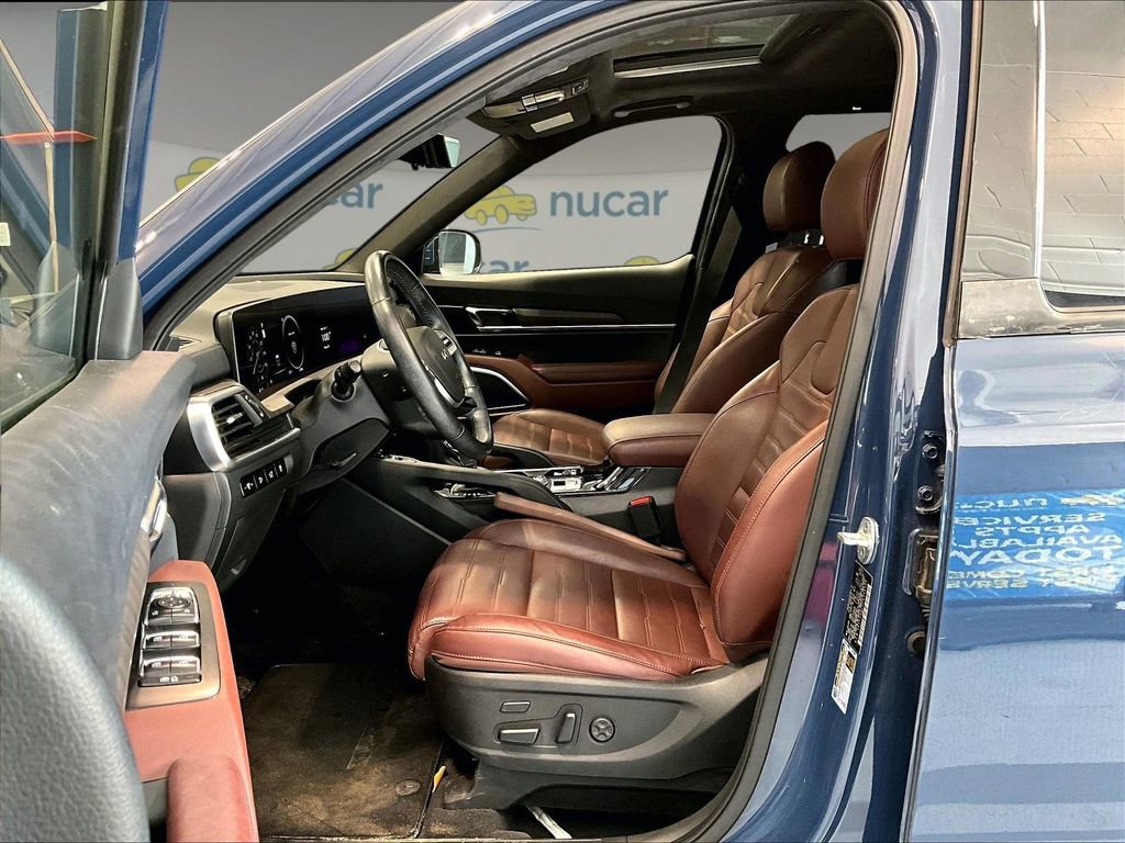 Used 2023 Kia Telluride SX Prestige image 11