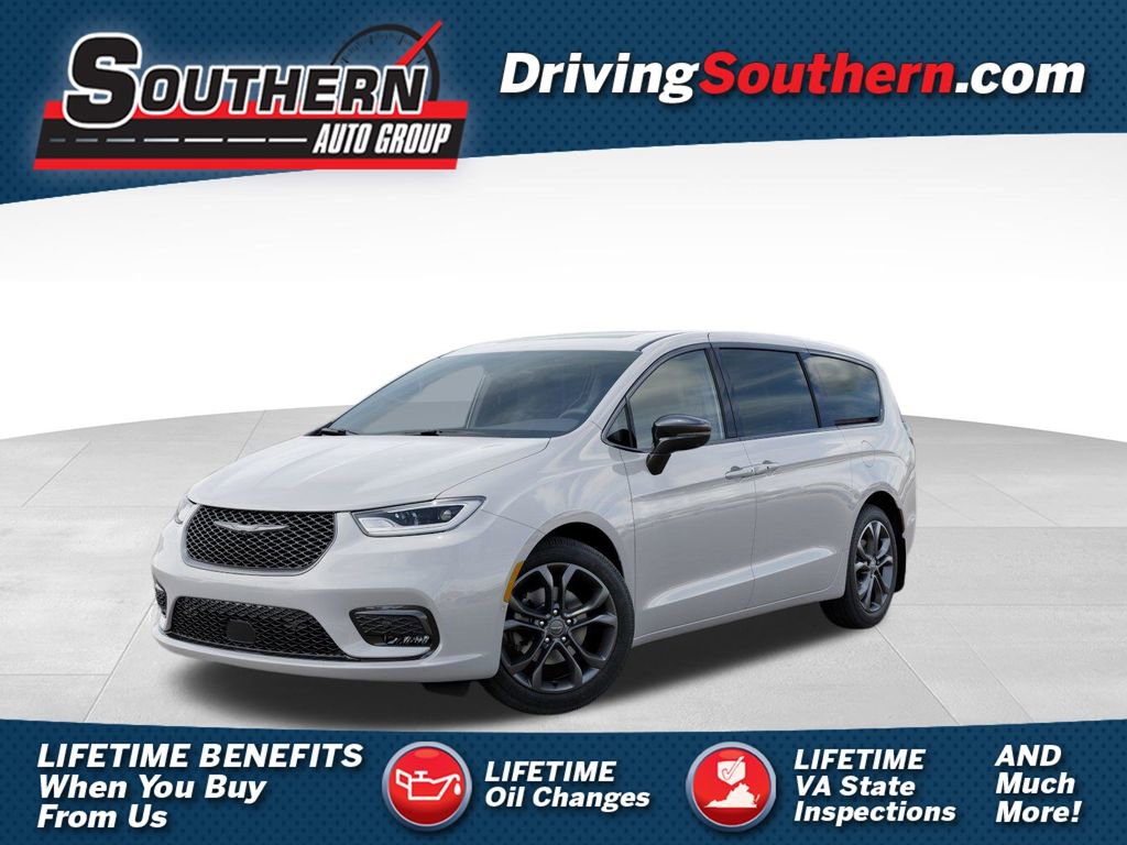 New 2026 Chrysler Pacifica Select FWD image 1