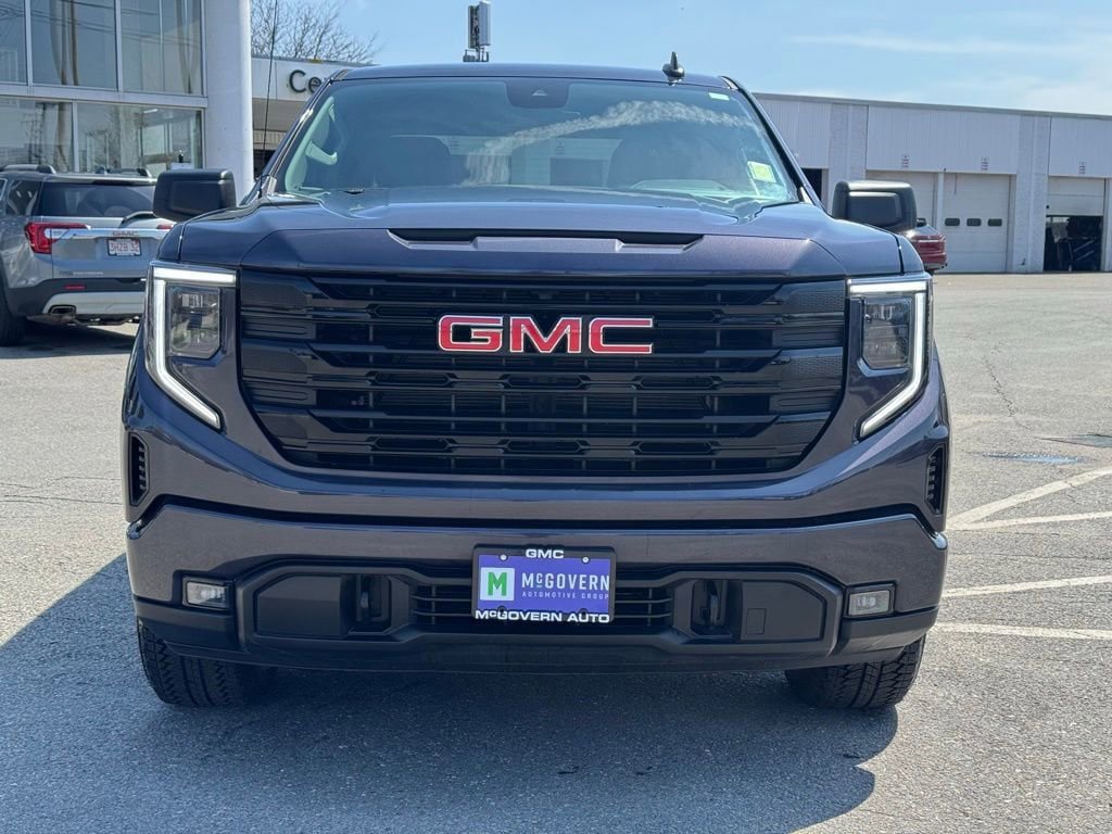 Used 2025 GMC Sierra 1500 Elevation AWD/4WD image 9