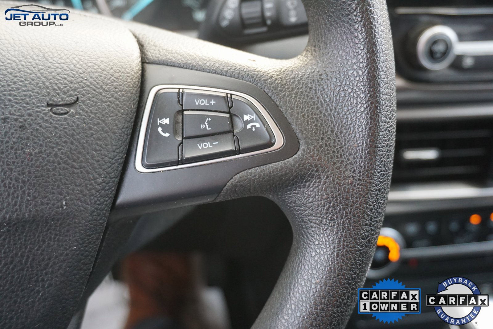 Used 2021 Ford EcoSport SE image 40