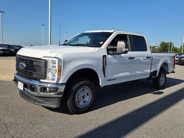 Used 2024 Ford F250 XL w/ FX4 Off-Road Package AWD/4WD image 3