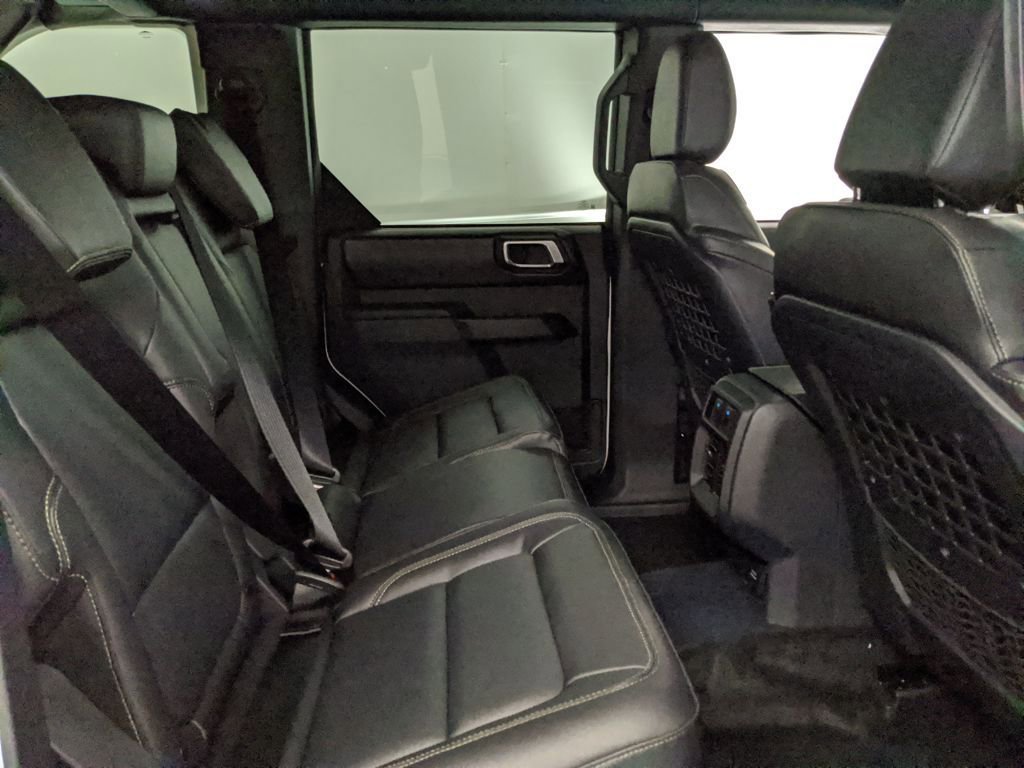 New 2025 Ford Bronco Badlands image 26