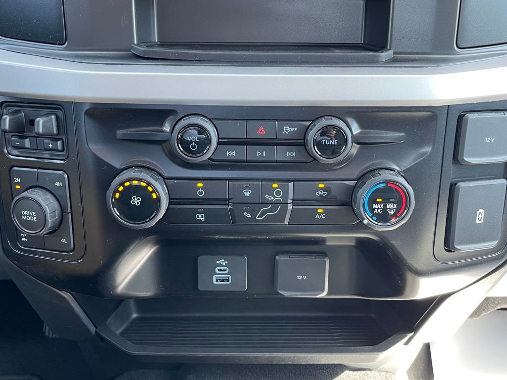 New 2026 Ford F250 XL w/ STX Appearance Package AWD/4WD image 13