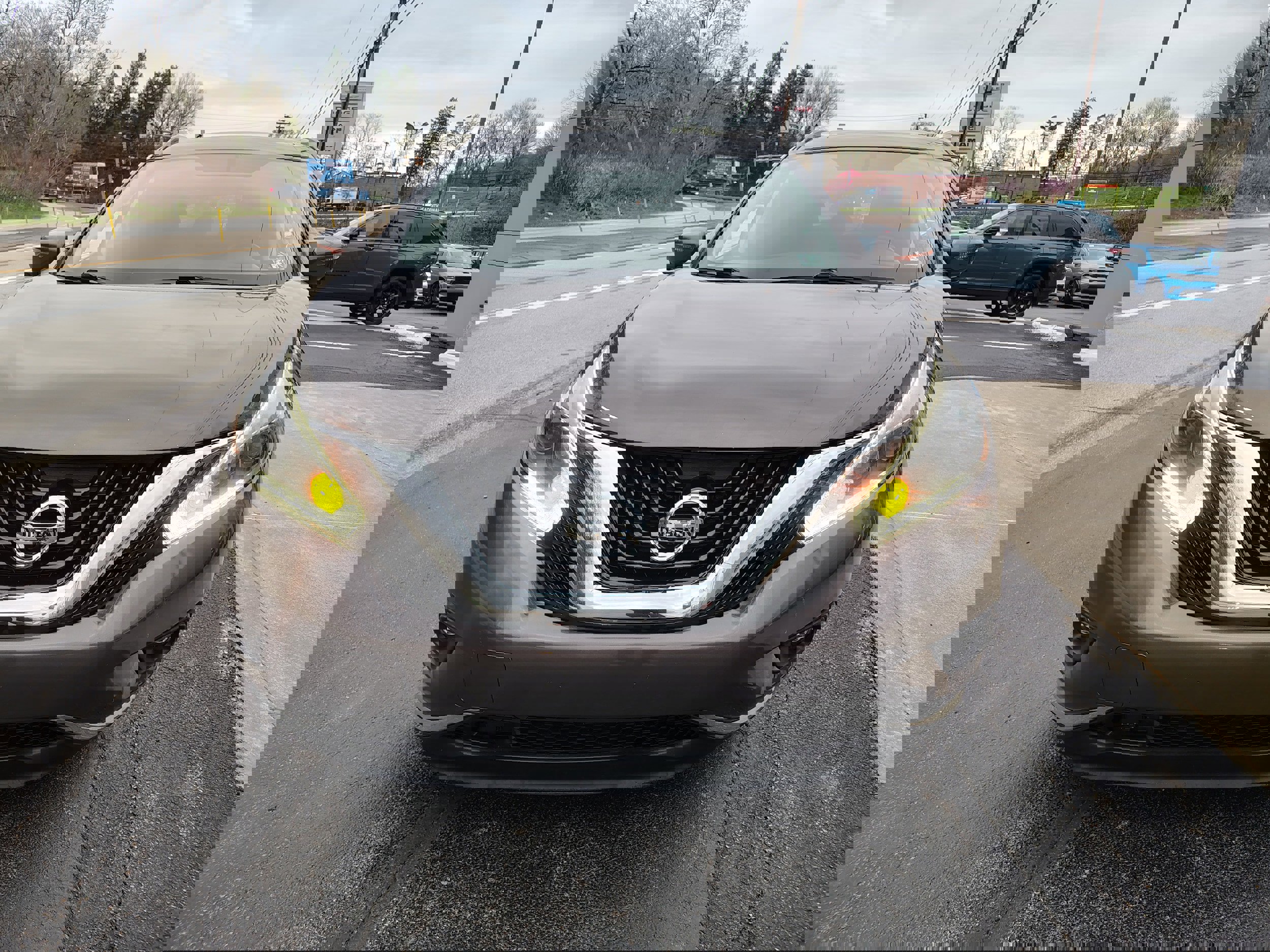 Used 2018 Nissan Murano SV w/ Premium Package image 3