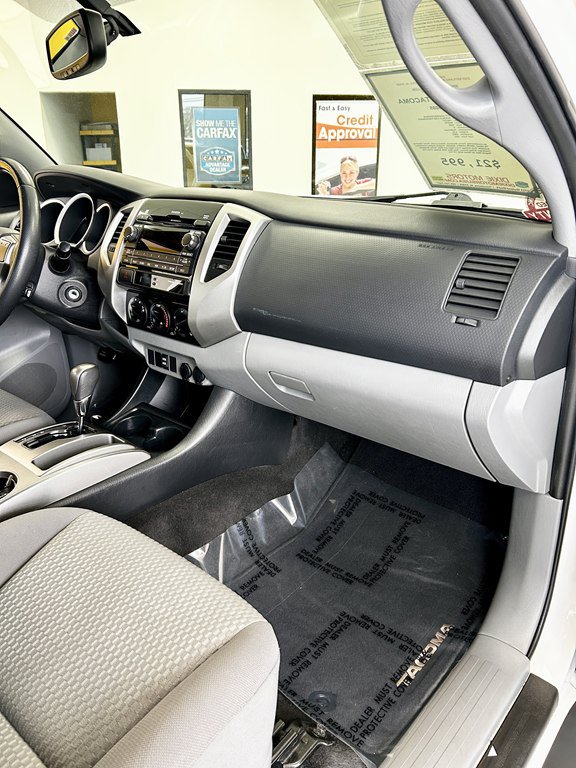 Used 2012 Toyota Tacoma PreRunner w/ SR5 Pkg RWD image 11