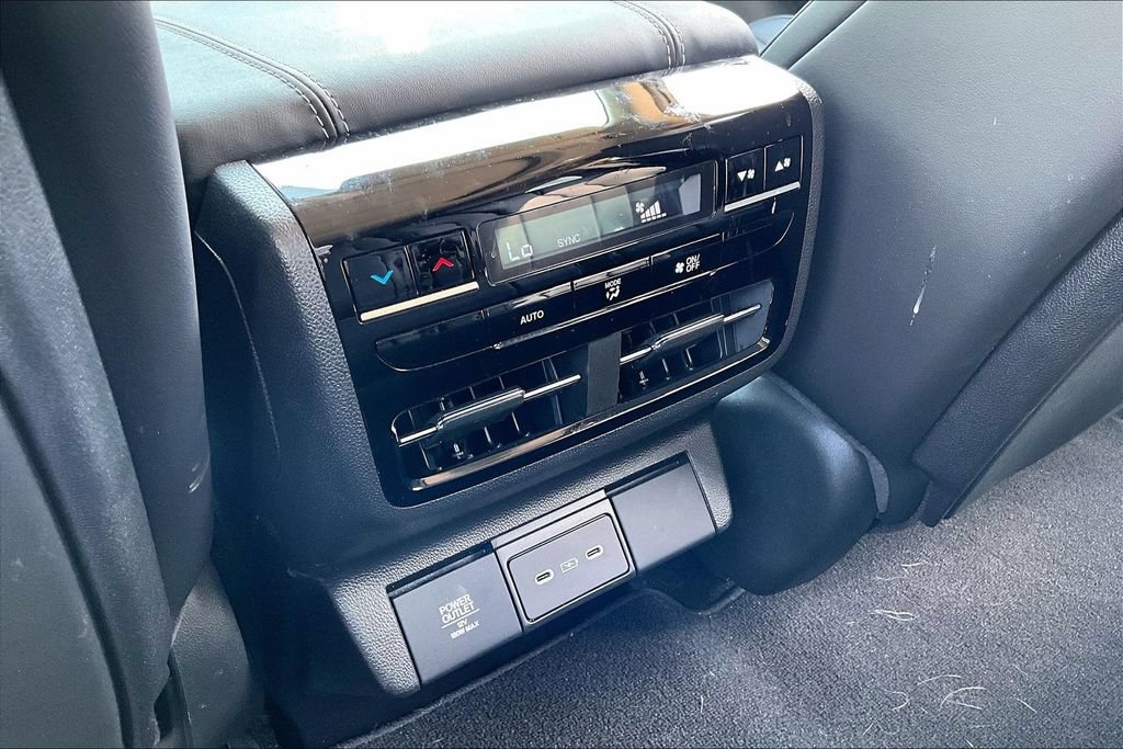 Certified 2026 Acura MDX w/ Technology Package FWD image 28