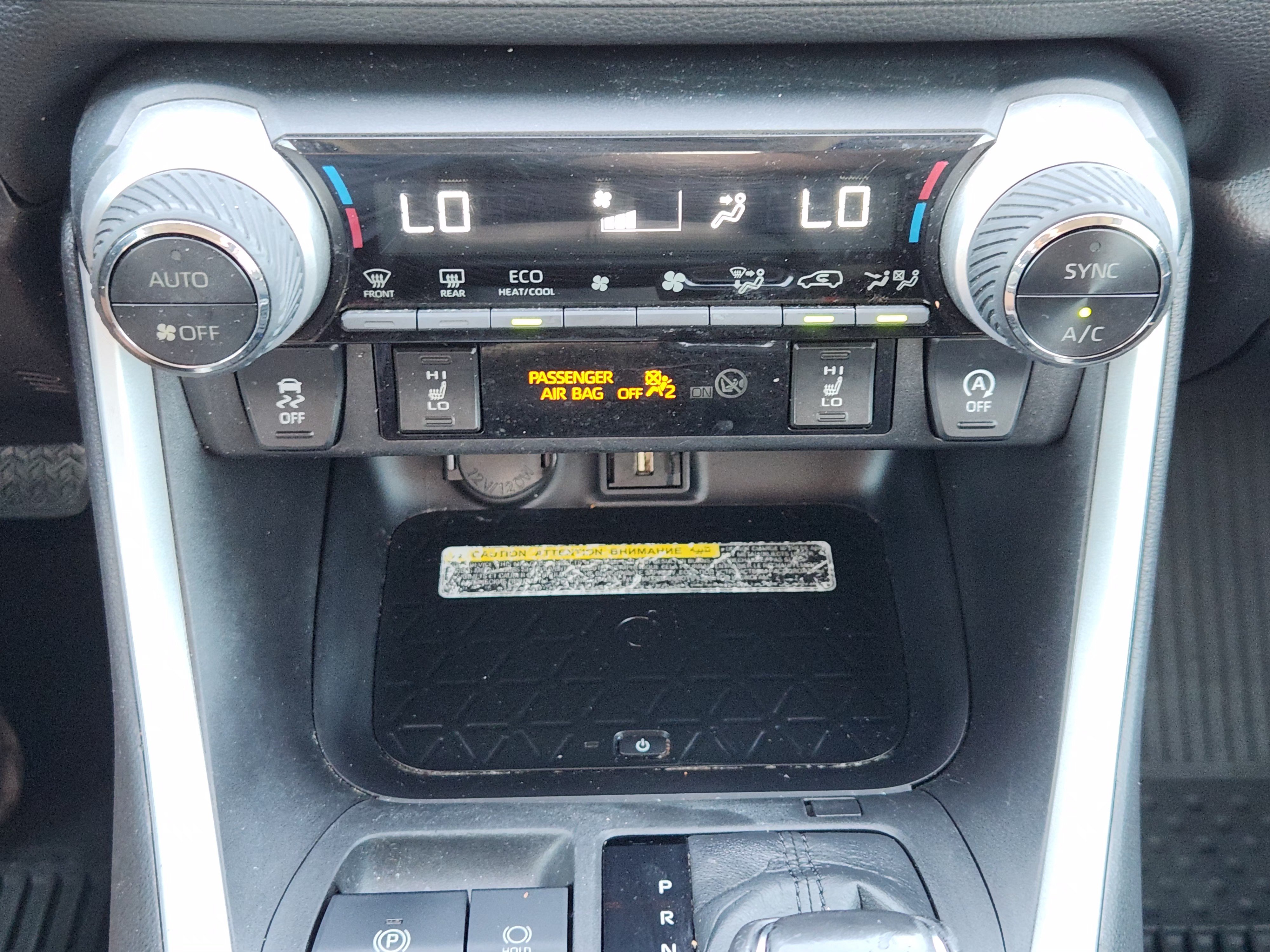 Used 2021 Toyota RAV4 XLE Premium FWD image 20
