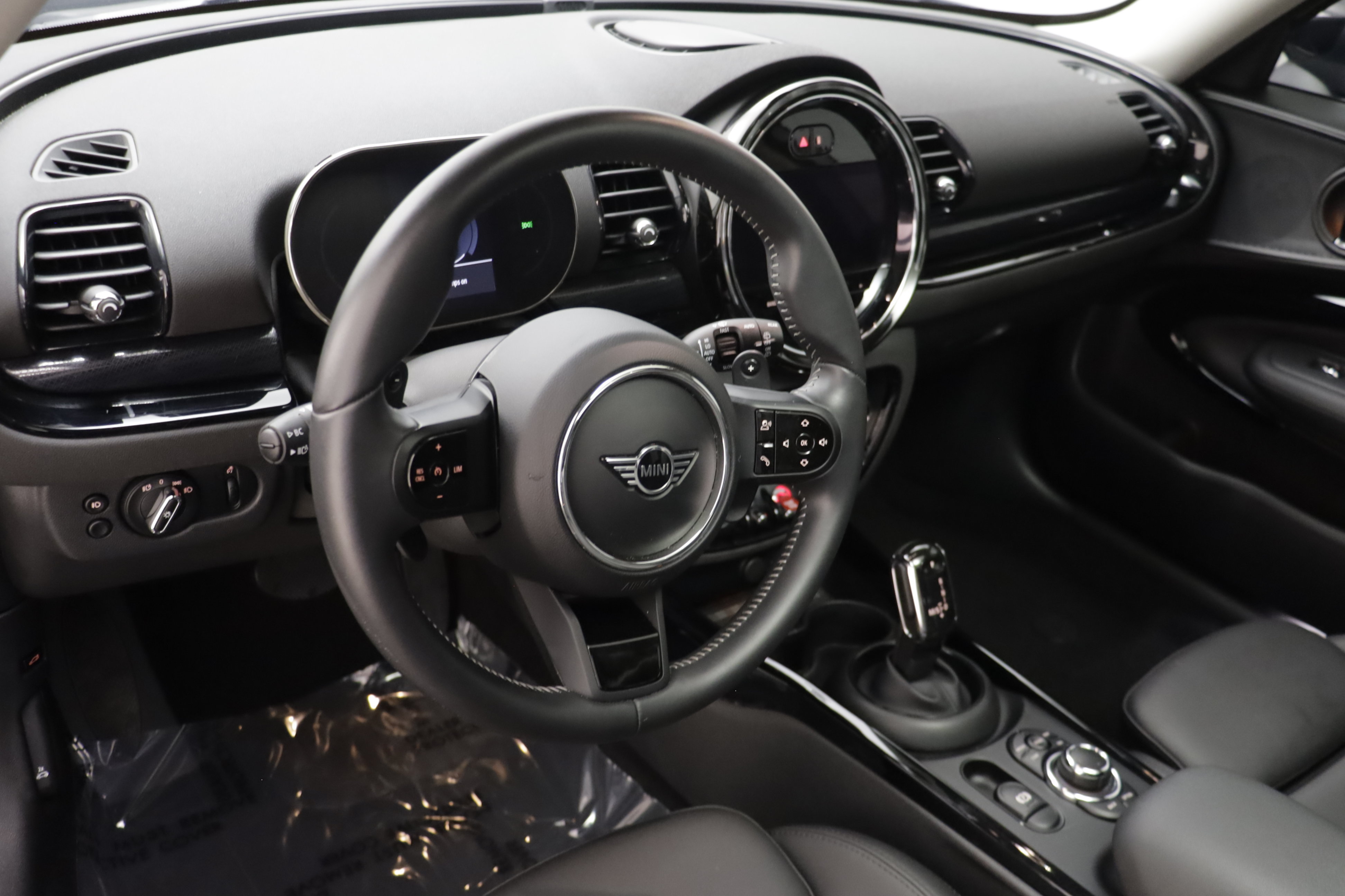 Certified 2024 MINI Cooper Clubman S AWD/4WD image 6