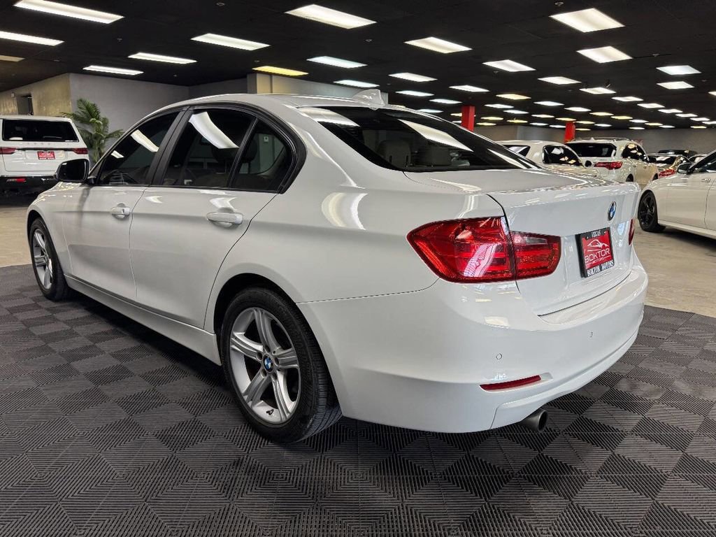 Used 2015 BMW 320i xDrive Sedan AWD/4WD image 11