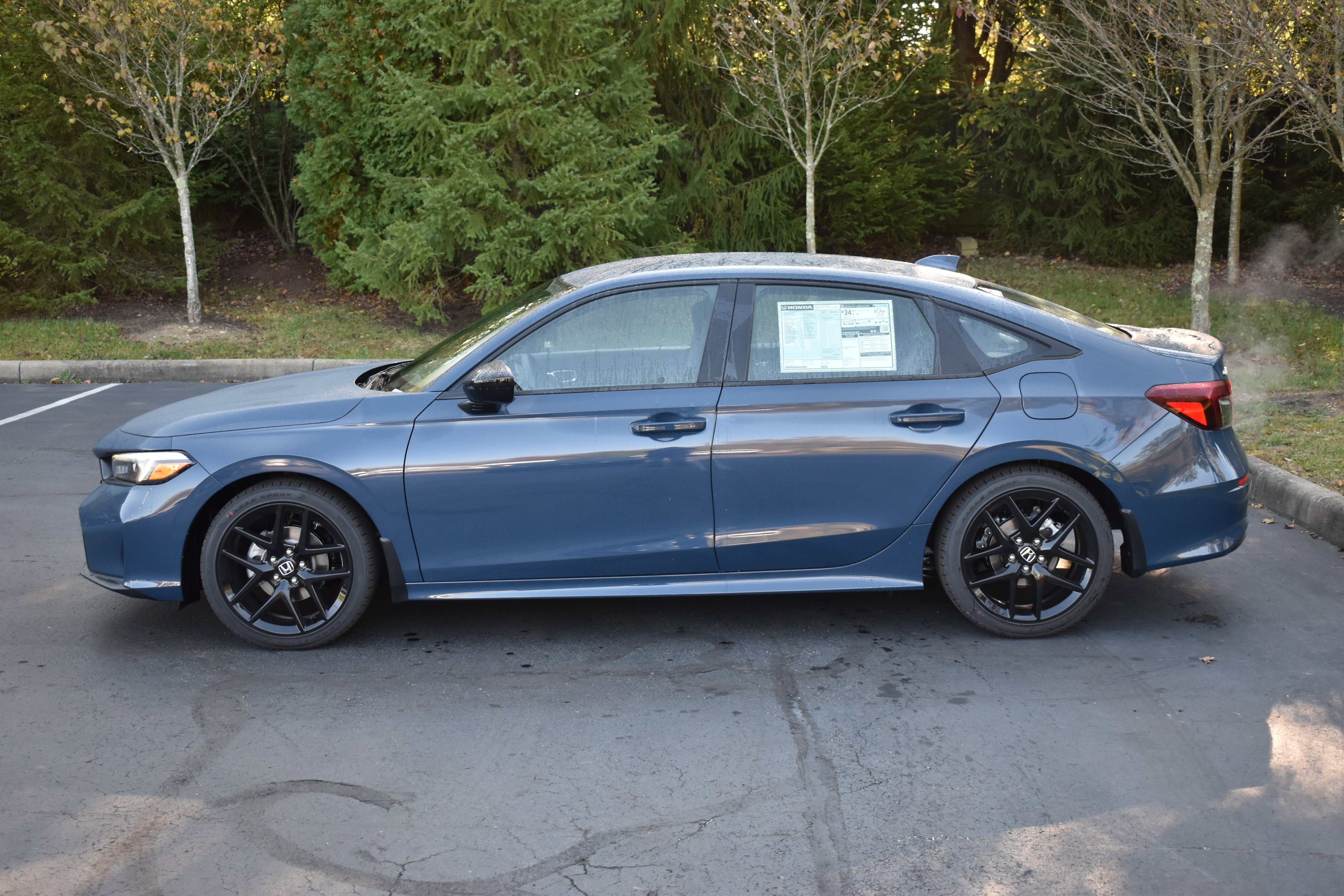 New 2025 Honda Civic Sport image 4