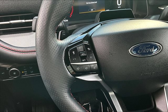 Used 2025 Ford Explorer ST AWD/4WD image 11