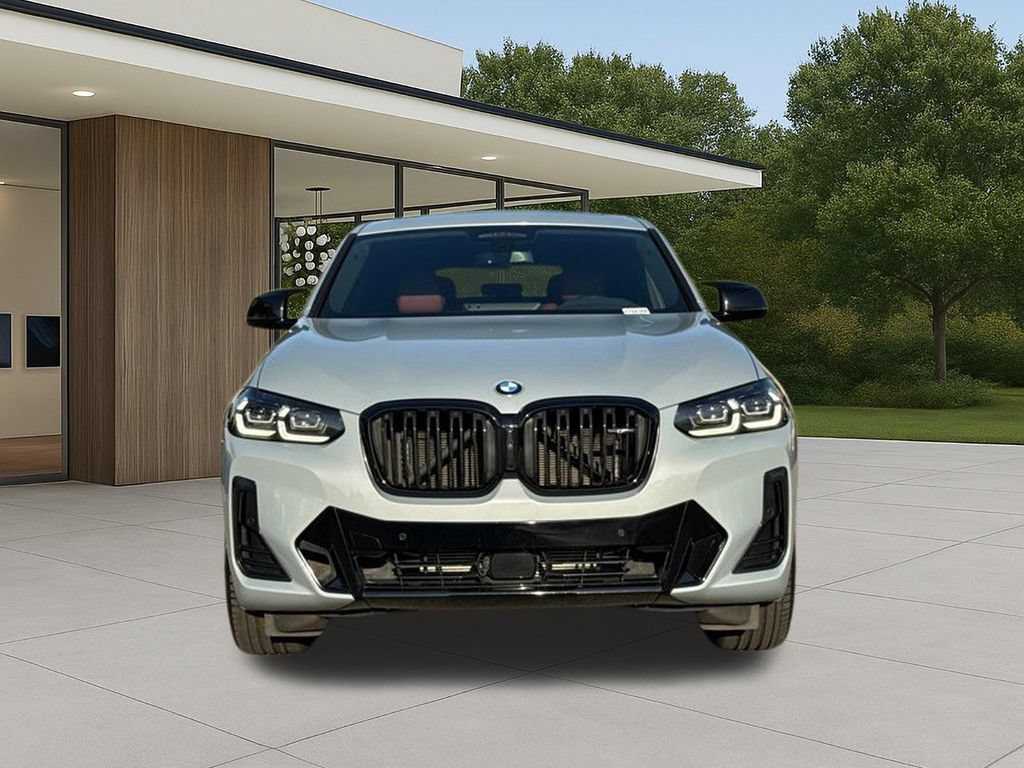 Used 2025 BMW X4 M40i AWD/4WD image 4