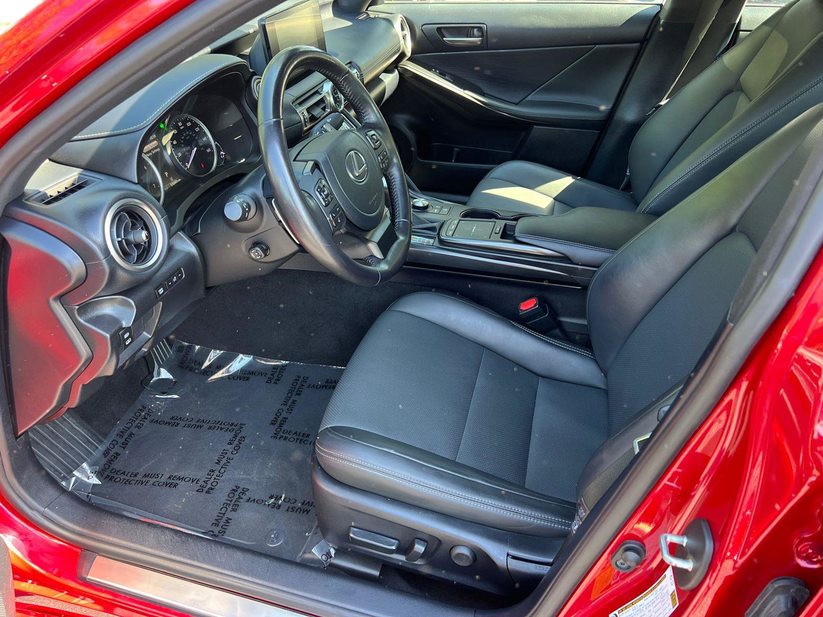 Certified 2022 Lexus IS 300 w/ Premium Package RWD image 10