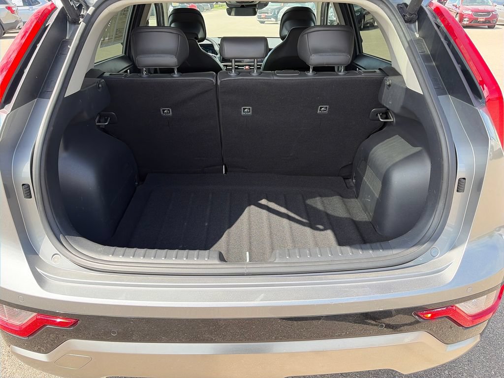 Used 2023 Kia Niro FWD image 37