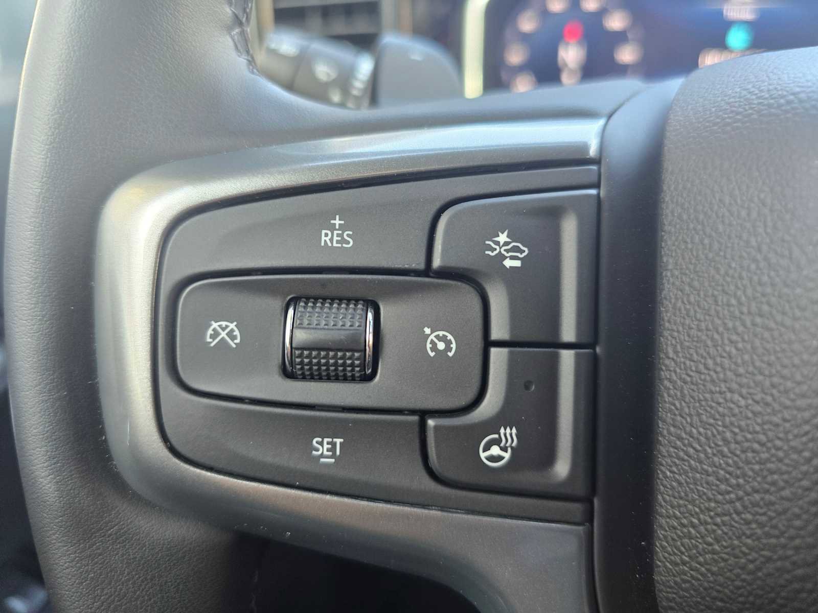 Used 2024 Chevrolet Silverado 1500 LT Trail Boss w/ Convenience Package II image 31