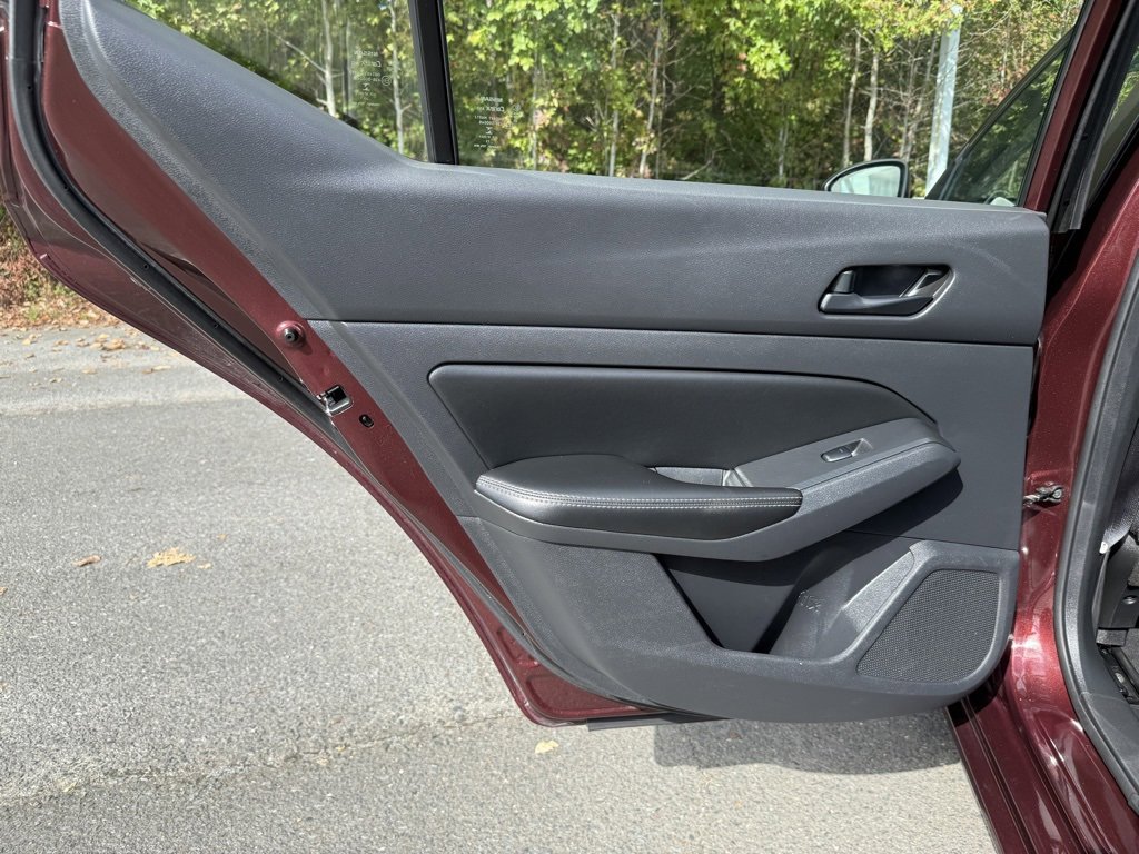 Used 2024 Nissan Altima 2.5 SV image 40