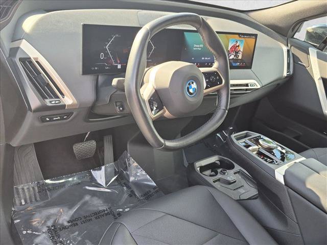 Certified 2024 BMW iX xDrive50 w/ Sport Package AWD/4WD image 10