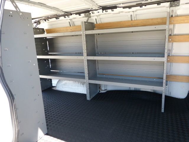 Used 2022 Chevrolet Express 2500 w/ Driver Convenience Package image 18