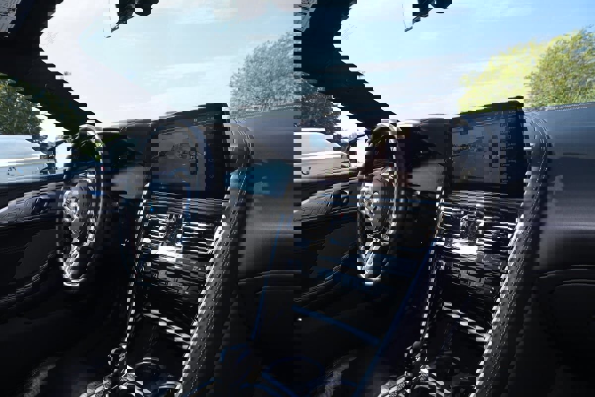 Used 2023 BMW M850i xDrive M850i xDrive image 61