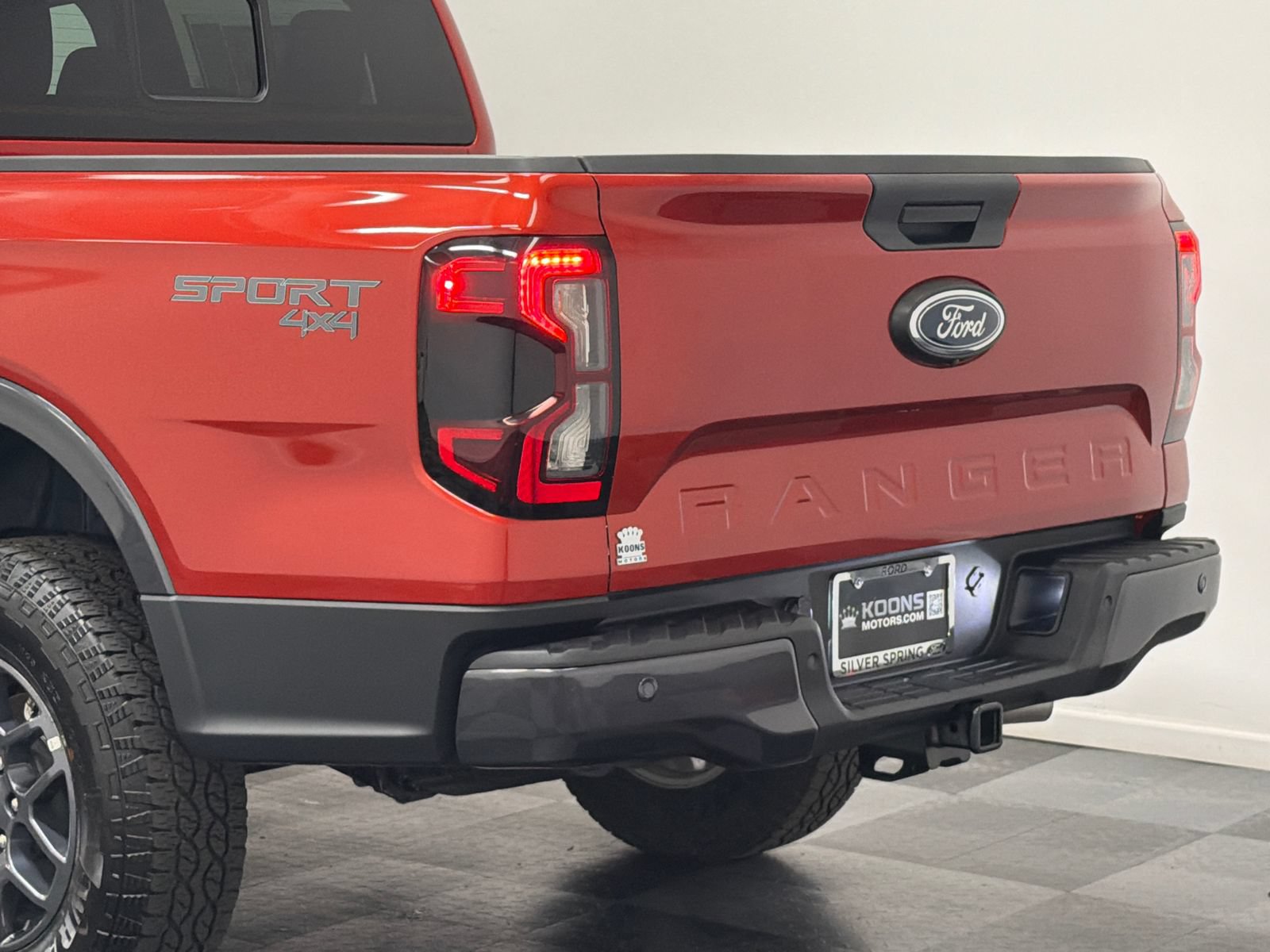 Used 2024 Ford Ranger XLT w/ Trailer Tow Package AWD/4WD image 7