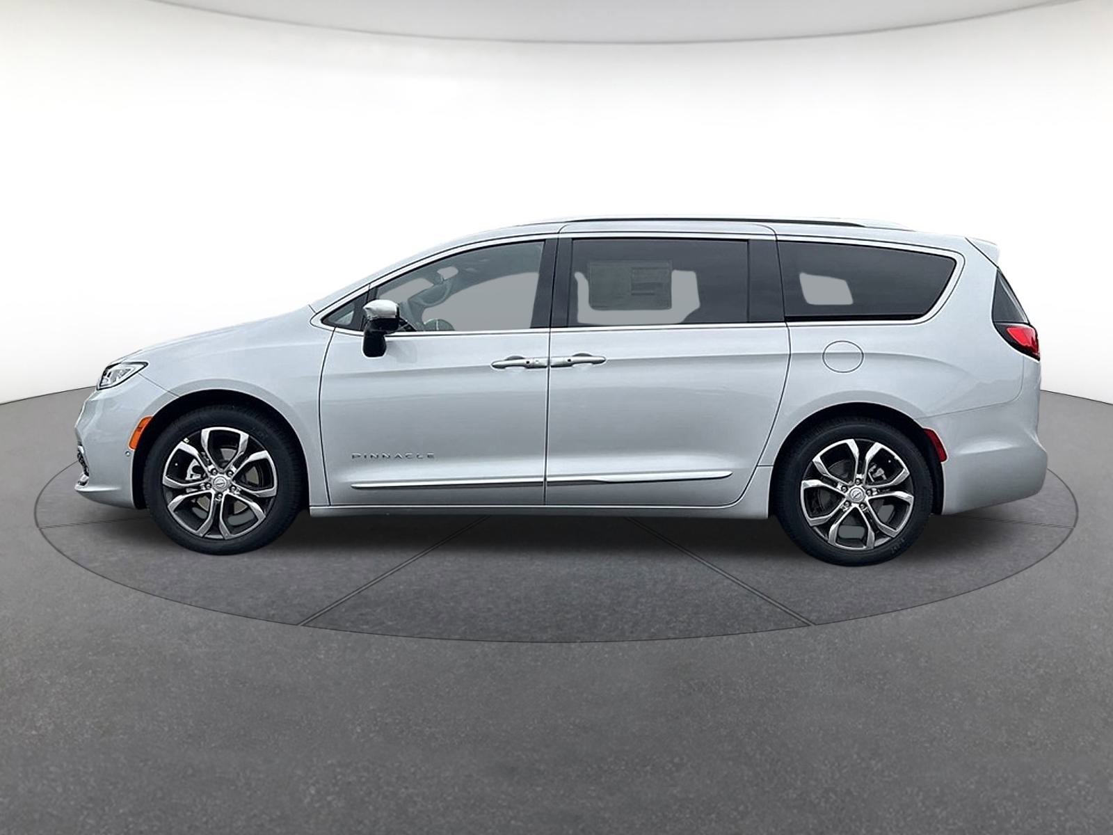 New 2026 Chrysler Pacifica Pinnacle image 31