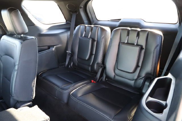 Used 2017 Ford Explorer Limited w/ Equipment Group 301A AWD/4WD image 24