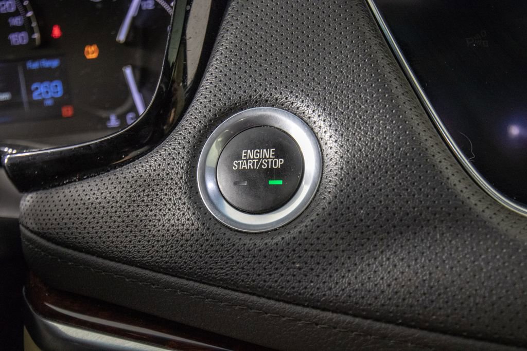 Used 2019 Cadillac XT5 Luxury FWD image 25