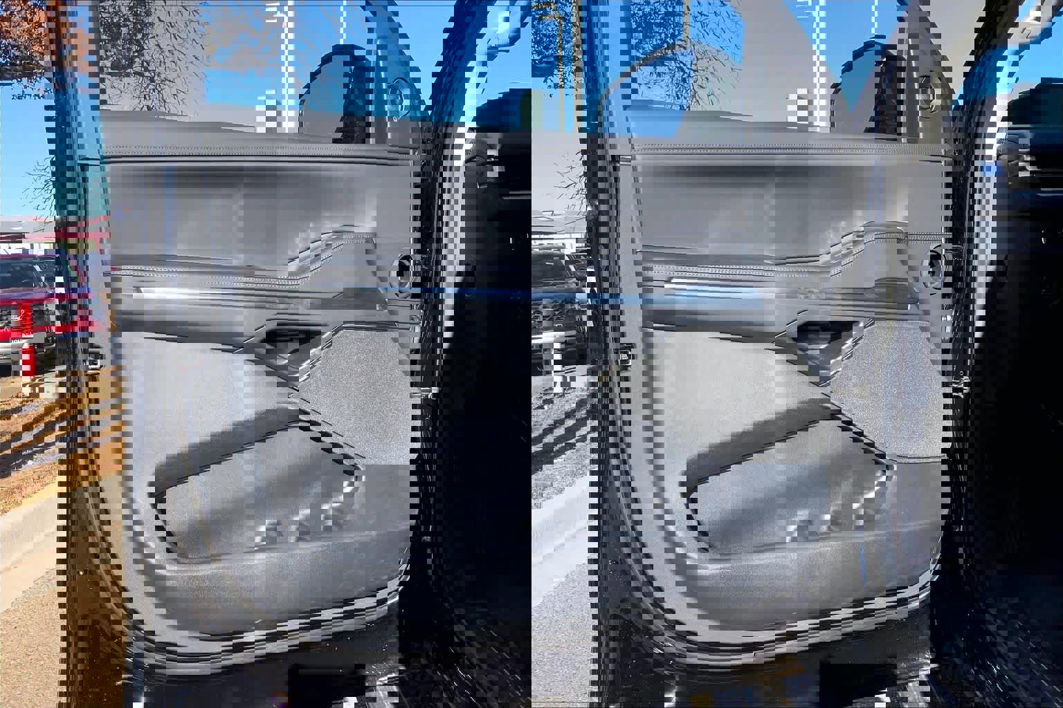 New 2025 Lincoln Navigator L Reserve image 10