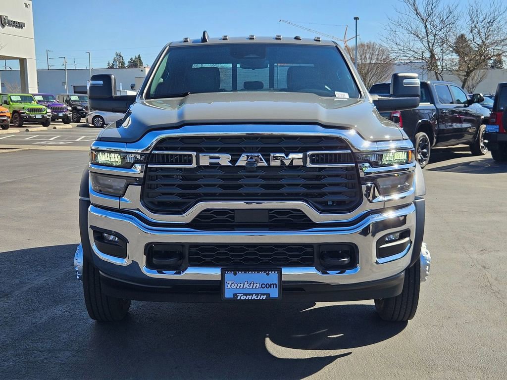 New 2026 RAM 5500 Tradesman AWD/4WD image 9