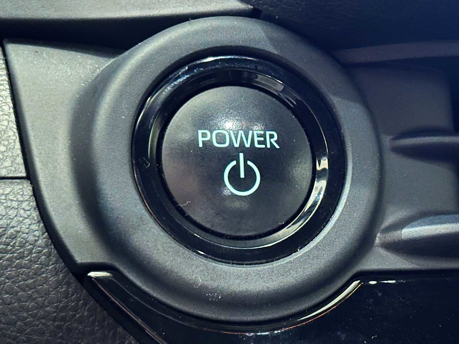 Certified 2023 Toyota Crown XLE image 19