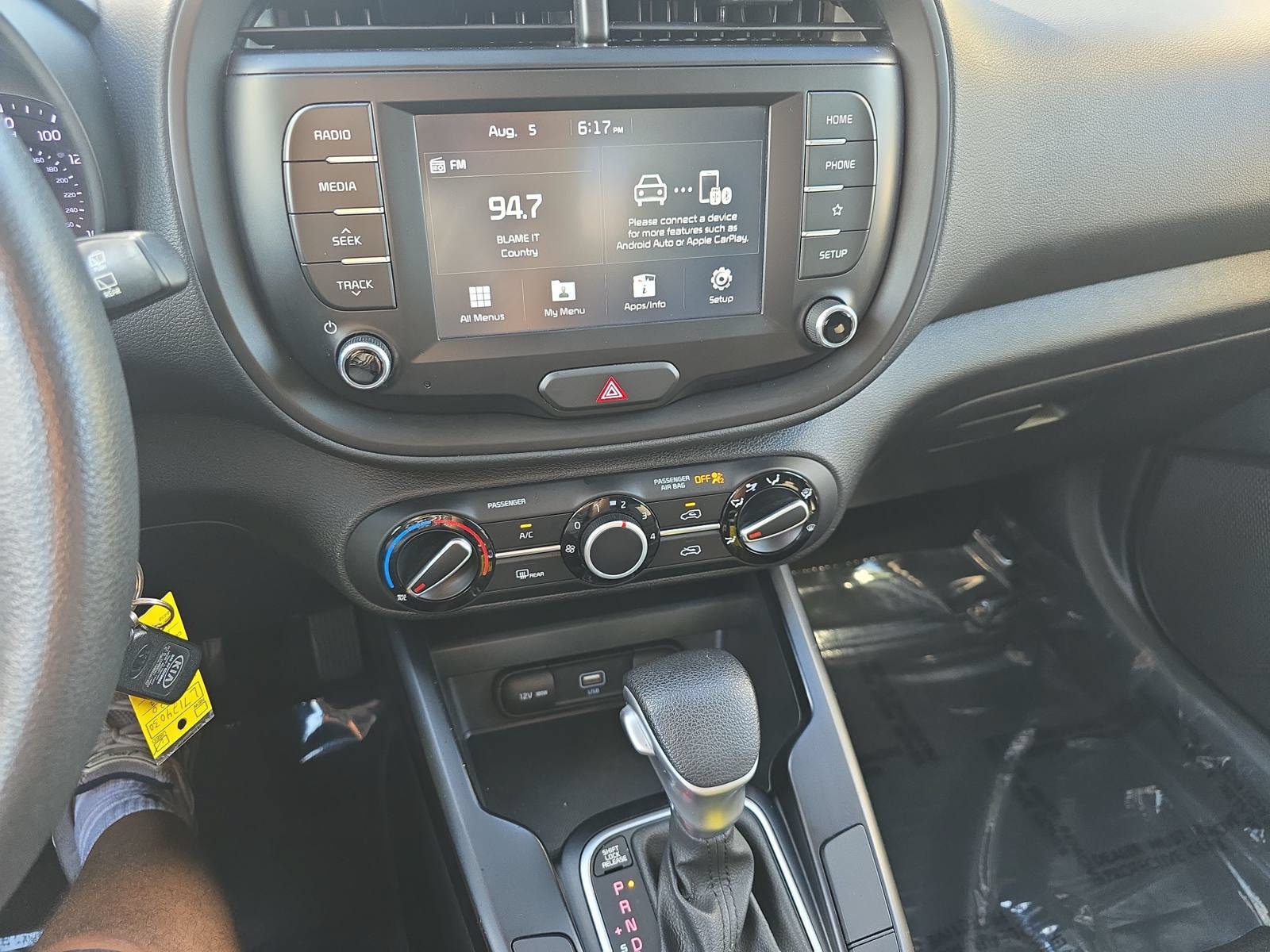 Used 2020 Kia Soul S FWD image 19