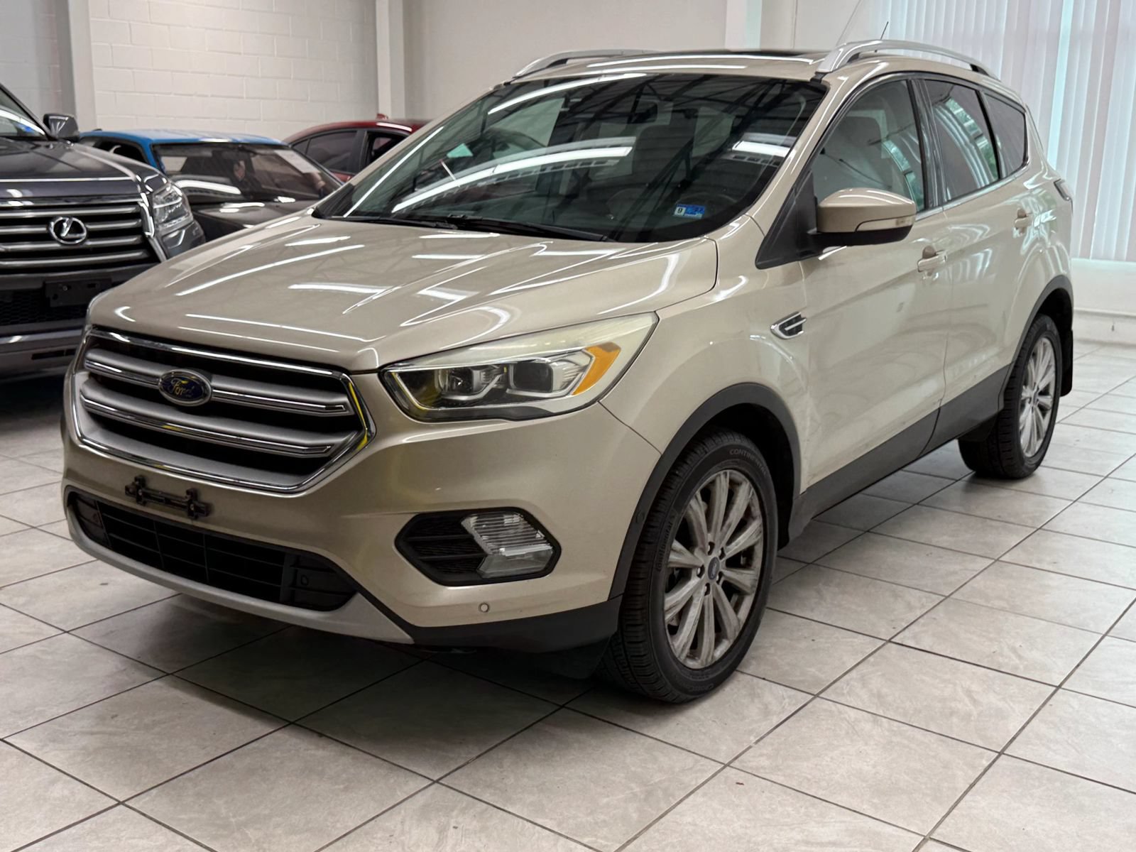 Used 2017 Ford Escape Titanium w/ Equipment Group 301A AWD/4WD image 3