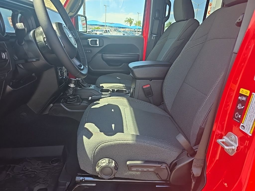 New 2025 Jeep Wrangler Sport S image 34