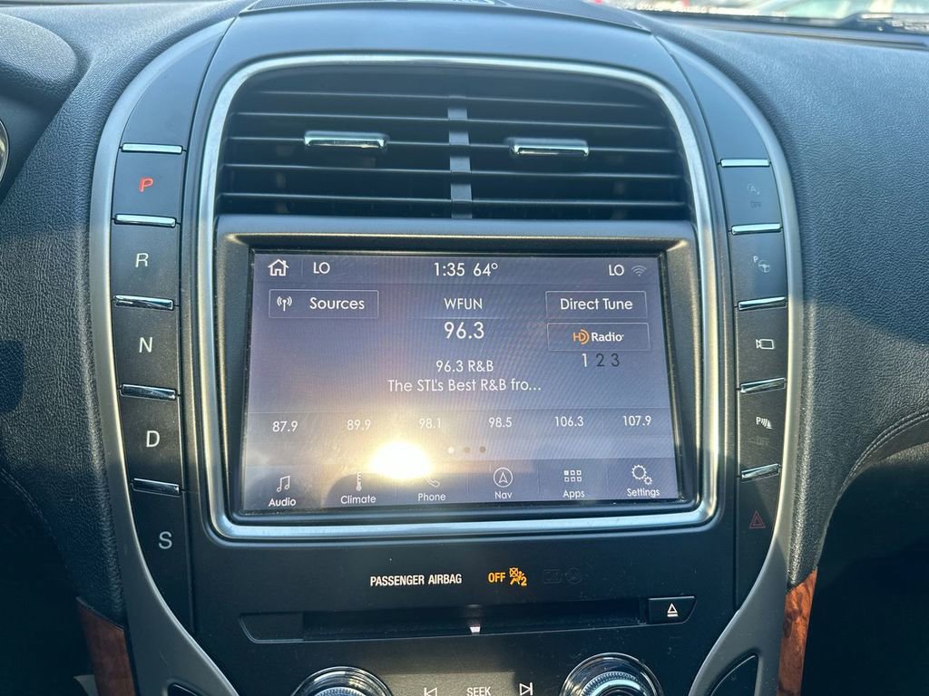 Used 2020 Lincoln Nautilus Reserve image 25