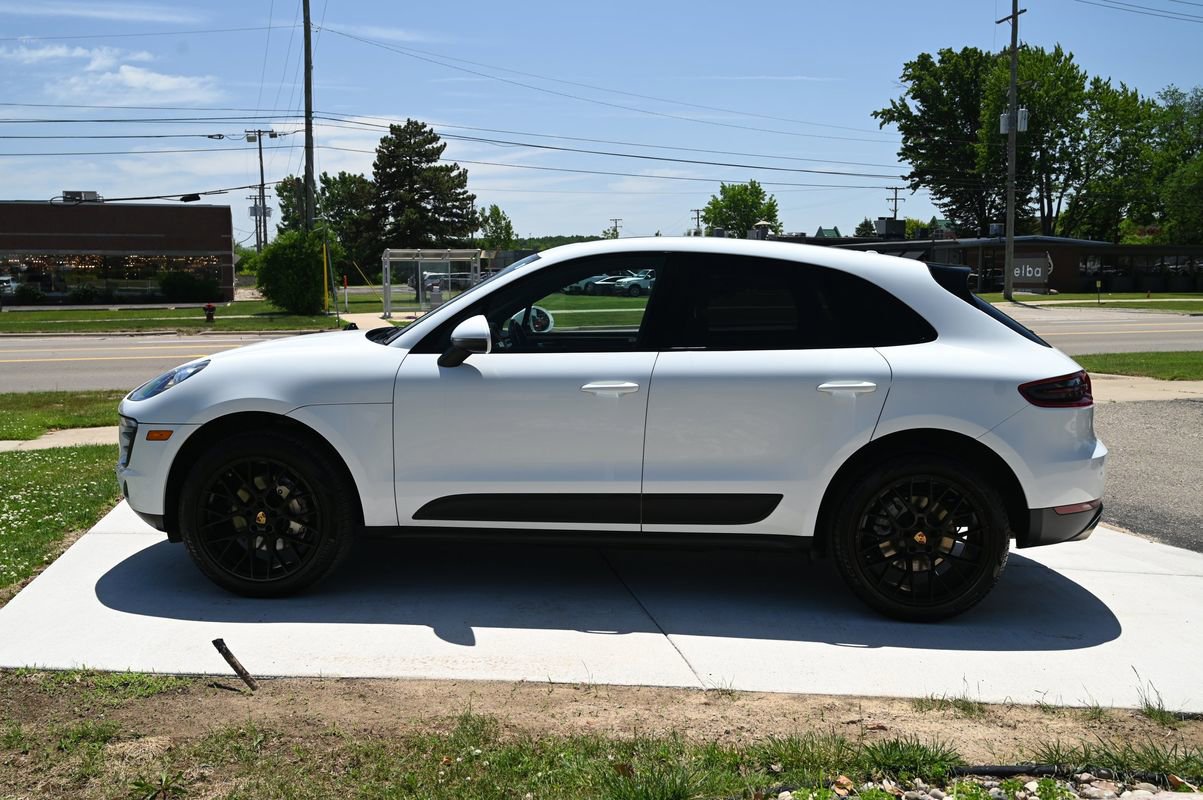 Used 2018 Porsche Macan S image 8