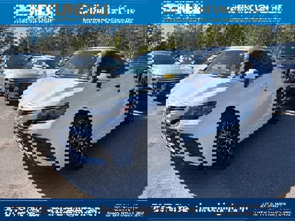 Used 2024 Toyota Camry SE video 1