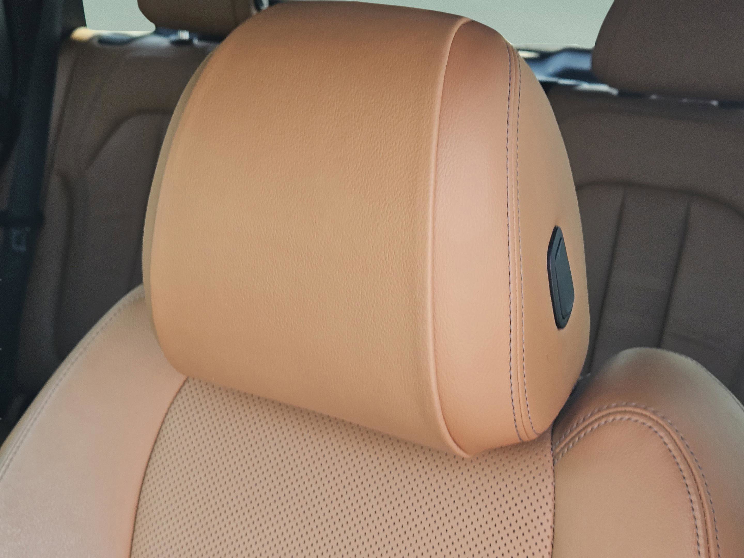 Used 2019 BMW X5 xDrive40i w/ Convenience Package image 17