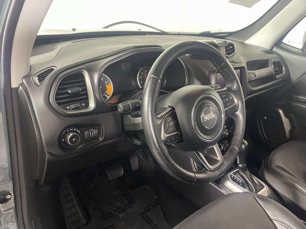 Used 2018 Jeep Renegade Limited w/ UConnect 8.4 Nav Group image 14
