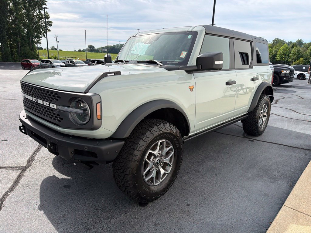 Used 2024 Ford Bronco Badlands AWD/4WD image 12