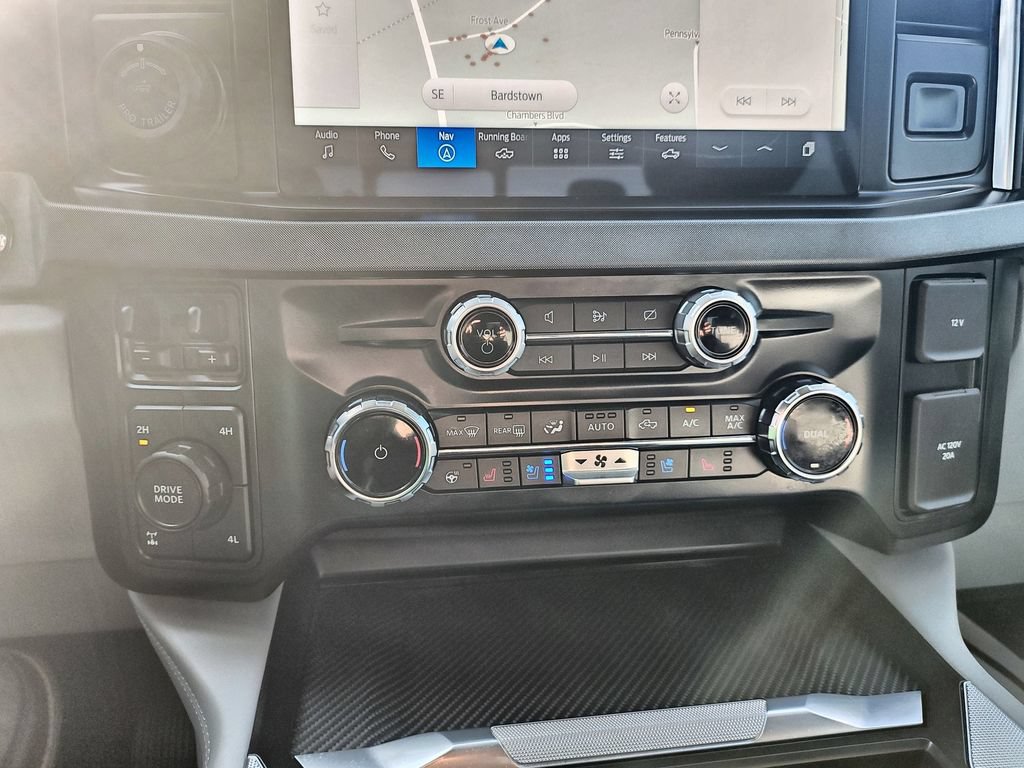 Used 2024 Ford F250 Limited AWD/4WD image 19