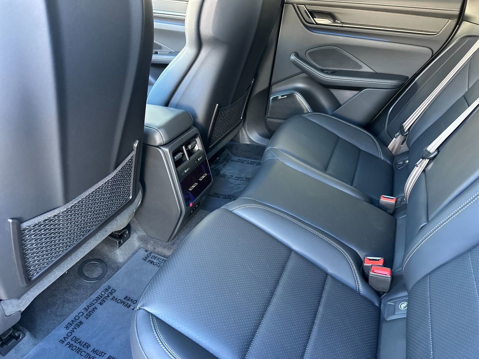 New 2025 Porsche Macan Turbo Electric image 14